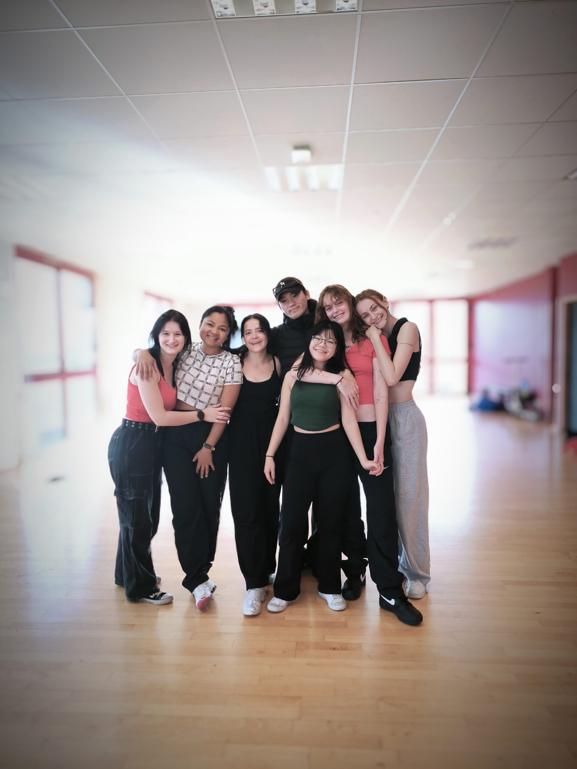 E·SIX — powered by Et si…